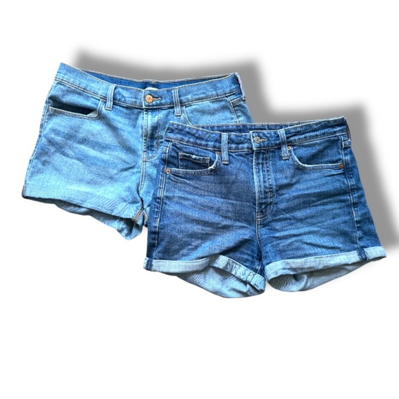 Lot of 2 Old Navy Blue Denim Cuffed Jean Shorts Women’s Size 6 Summer Casual - Picture 1 of 16